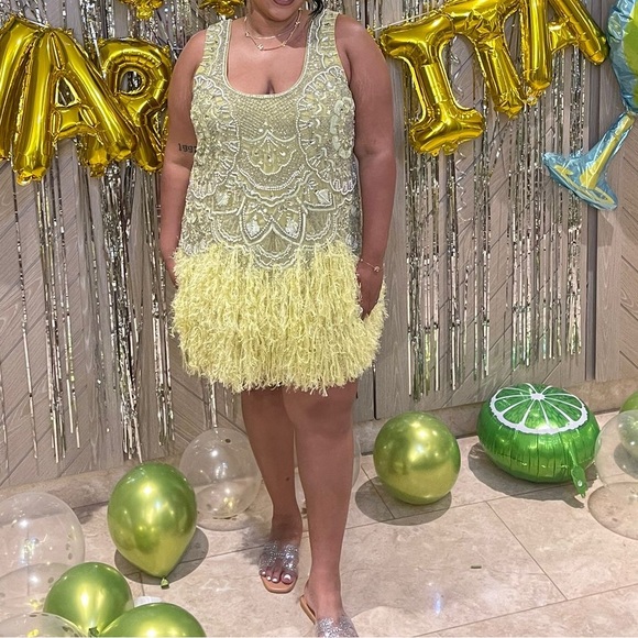 ASOS - Green Embellished Dress with Feathers - Size 12 - Picture 3 of 3